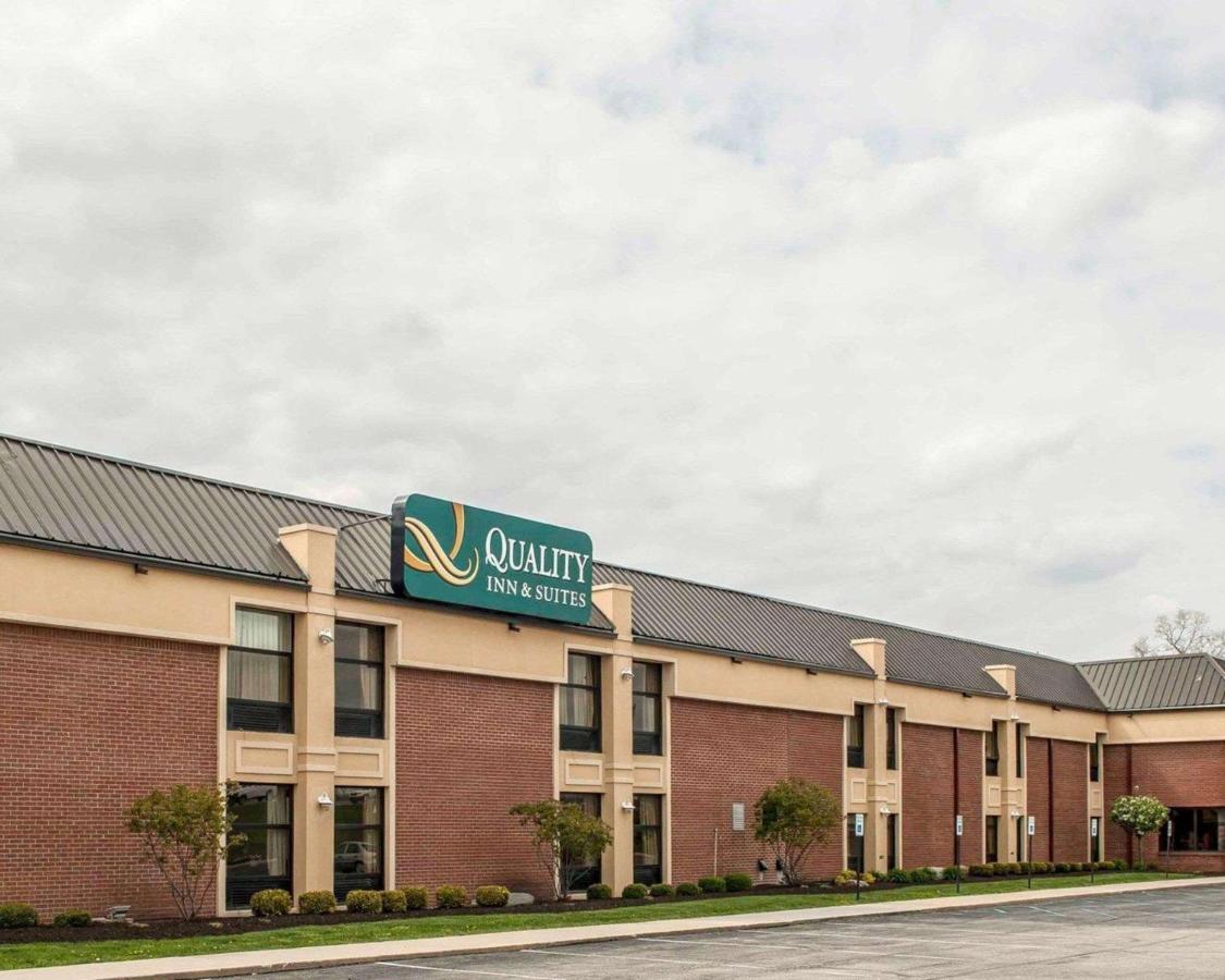 Quality Inn & Suites Greenfield I-70 Buitenkant foto